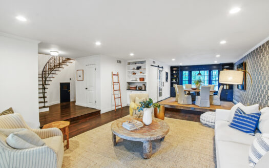 27017 Esward Drive, Calabasas, CA 91301