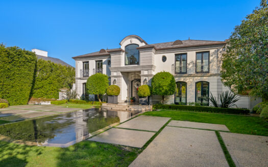 118 S Cliffwood, Brentwood Park, CA 90049