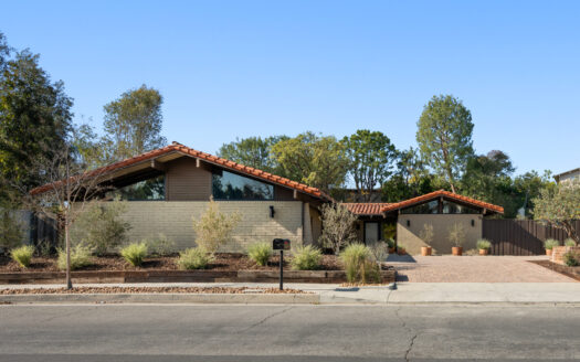 2419 Westridge Rd, Brentwood, CA 90049