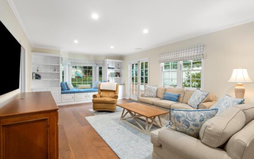 2759 Mcconnell Dr, Cheviot Hills