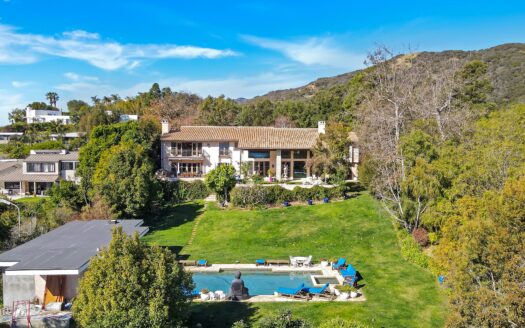 3648 Mcanany Way, Malibu, CA 90265